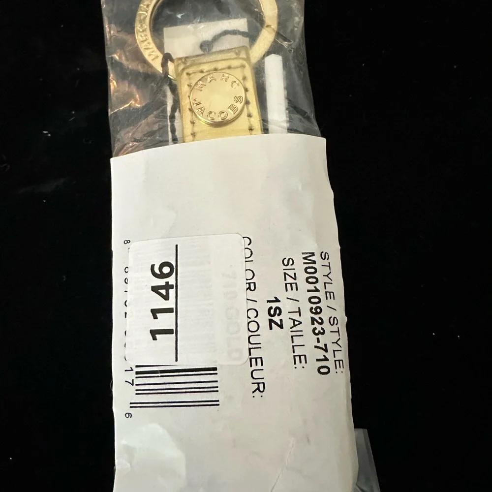 Marc Jacobs  Logo Keychain | Designer Strap Key Ring | Luxury Gift‎ NWT